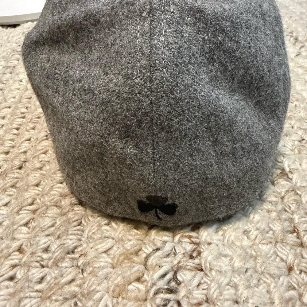 Classic Gray Men's Wool Cap